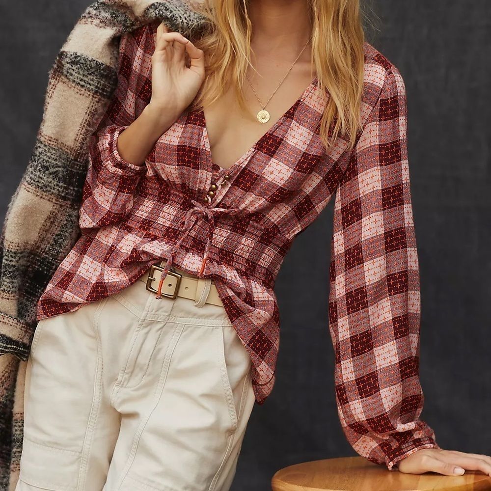 Pilcro ANTHRO XL deep v plunge plaid shirt still in stores runs very small
